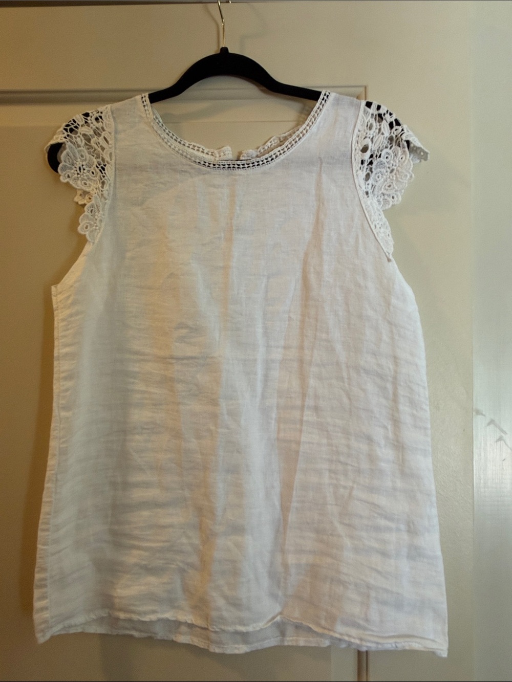 Women's White Lace Cap-Sleeve Linen Tank Top
